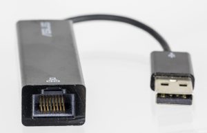USB-portillinen ethernet-adapteri